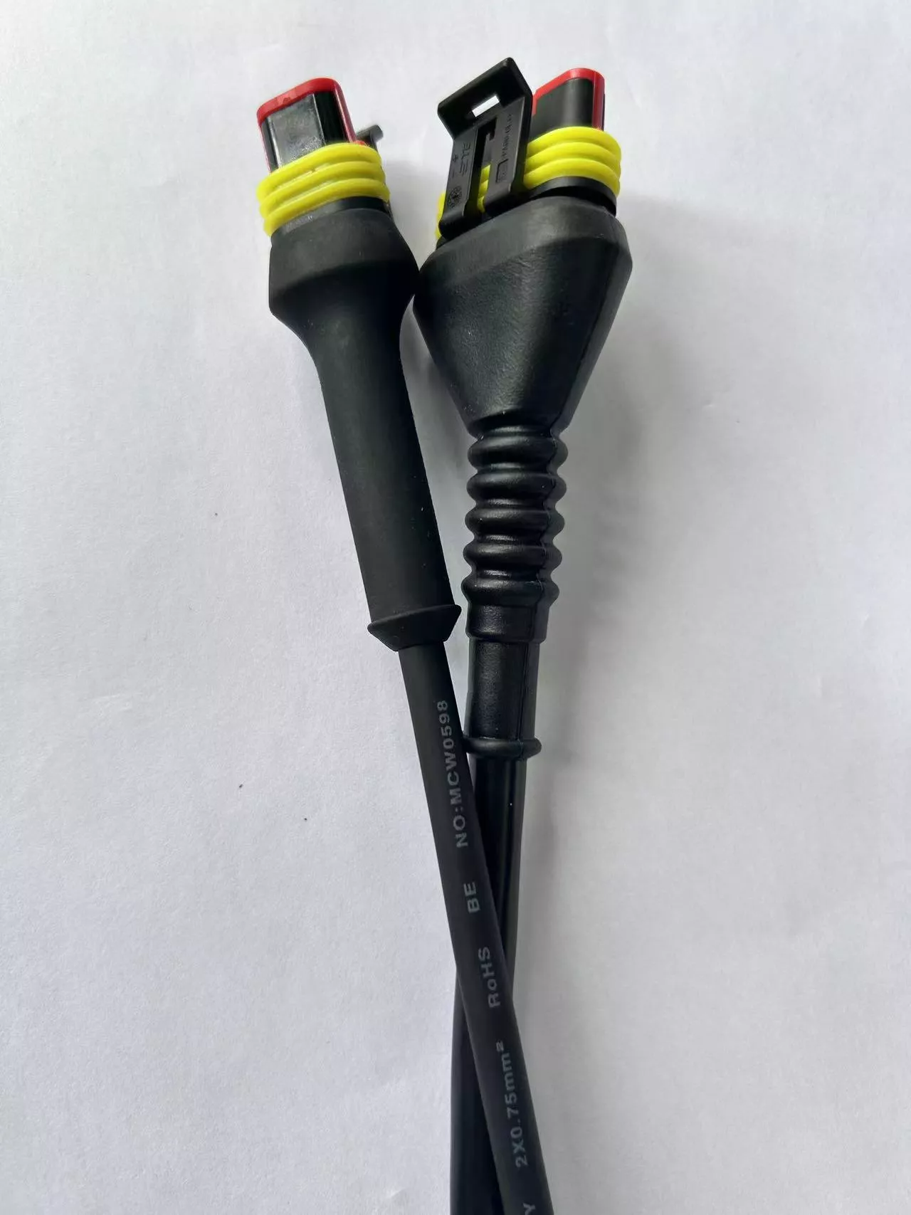 Super vandtæt og UV-bestandig ledningsnet til landbrugsmaskiner til ekstremt udendørs landbrug